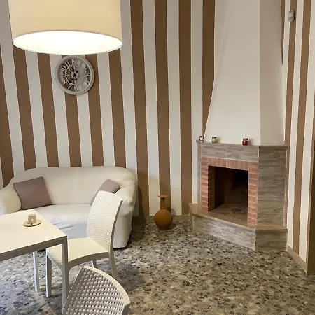 House Anna Bed & Breakfast 4*